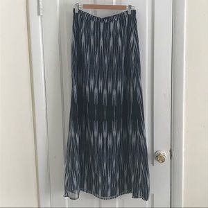 🌚 F21 Ikat Pattern Maxi Skirt